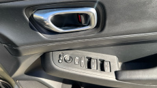 Honda HR-V 1.5 eHEV Elegance 5dr CVT Hybrid Hatchback